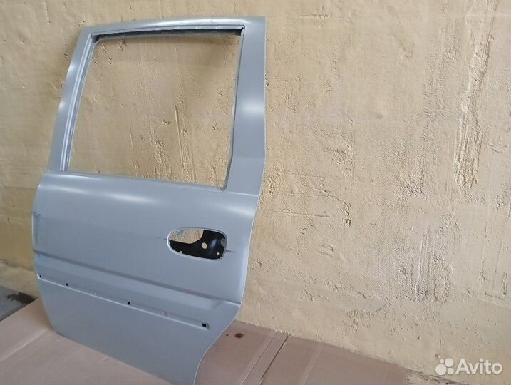 Дверь задняя левая Hyundai Matrix 2001