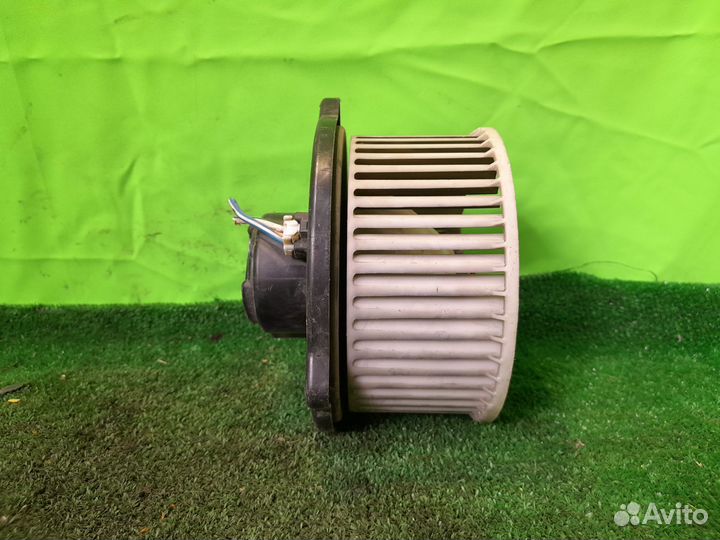 Мотор печки Mazda 6