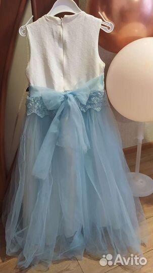 Платье праздничное для девочки