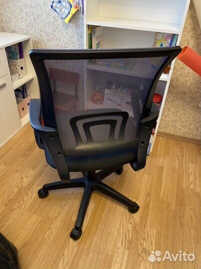 Компьютерное кресло/стул офисный