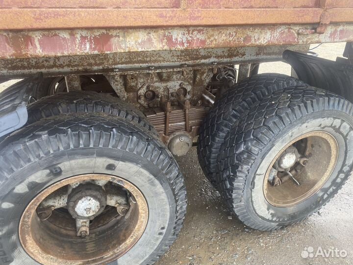 КАМАЗ 54115 с полуприцепом, 2005