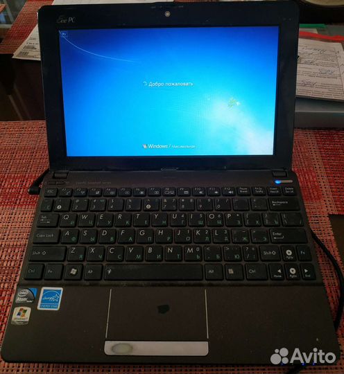 Нетбук asus Eee PC 1015PW
