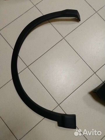 Накладка крыла переднего правого Nissan Qashqai