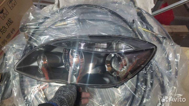 Фара передняя левая Brilliance M2