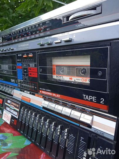 Музыкальный центр