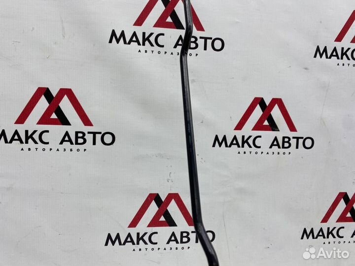 Б/У Держатель капота передний Nissan Teana J32