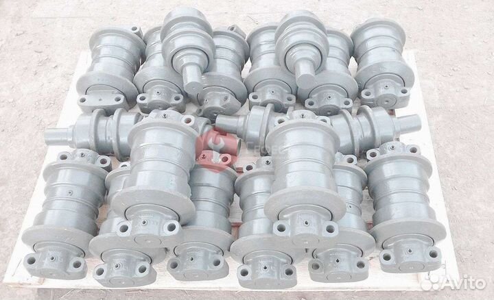 Каток поддерживающий Komatsu 208-30-00431