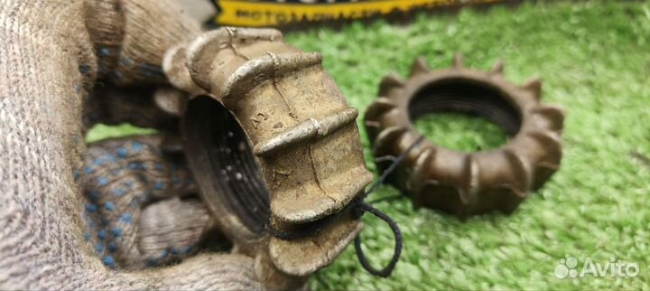 Гайки головок Днепр на выхлоп