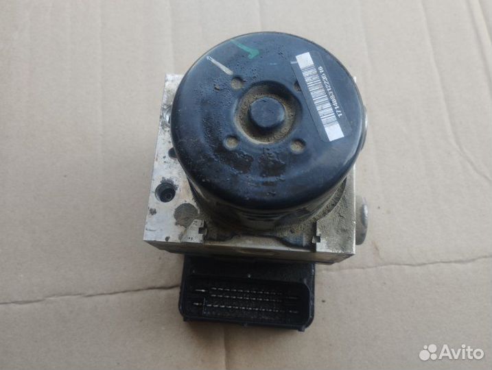 Блок ABS Opel Astra J хэтчбек A16XER 2011