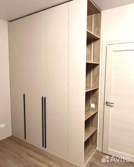 Шкаф распашной с фрезерованными фасадами