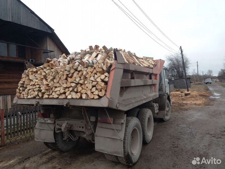 Продам дрова пиленые колотые долготье сухие и свеж