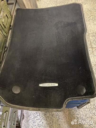Автомобильные коврики mercedes