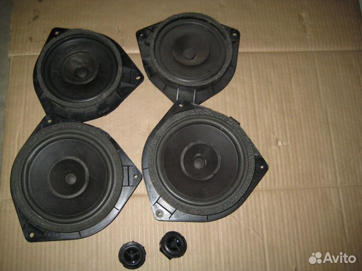 Фара противотуманная toyota corolla 00-02