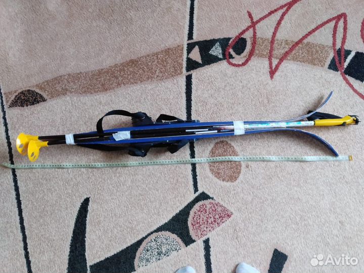 Лыжи детские с палками бу