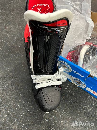 Хоккейные коньки bauer vapor 3x pro