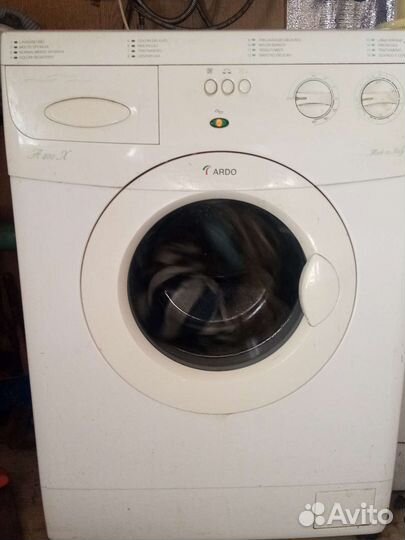 Стиральная машина с вертикальной загрузкой