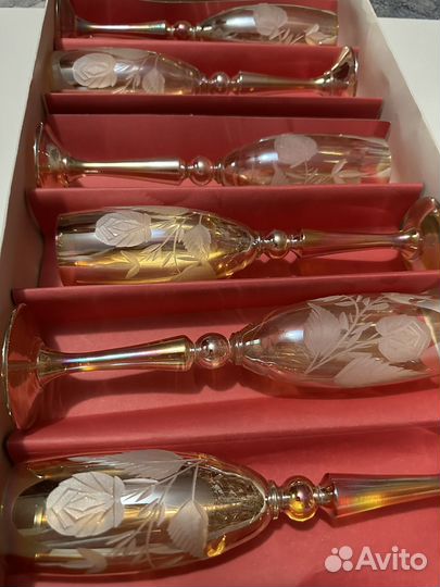 Хрустальные бокалы для шампанского