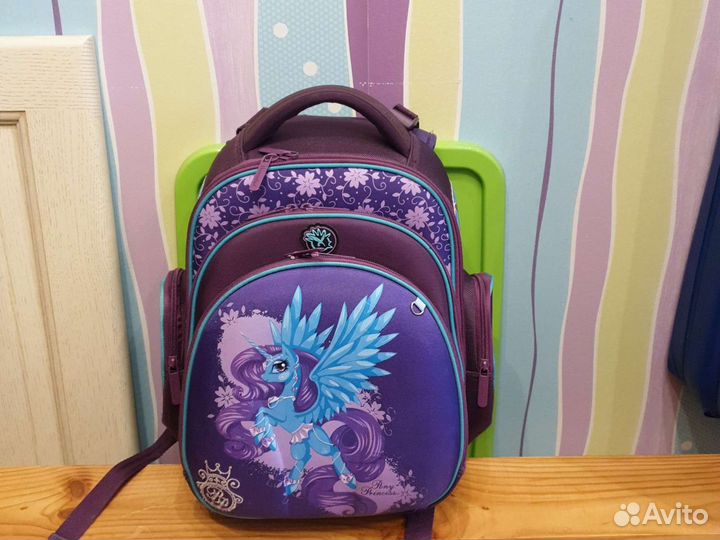 Школьный ранец Hummingbird