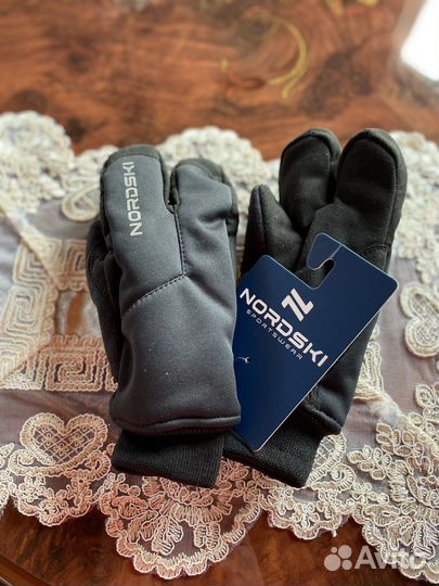 Лыжные детские перчатки