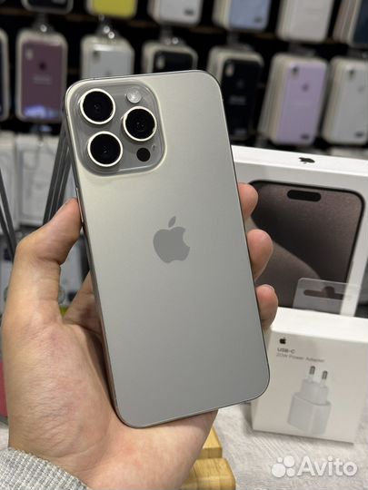 iPhone 15 Pro Max, 256 ГБ