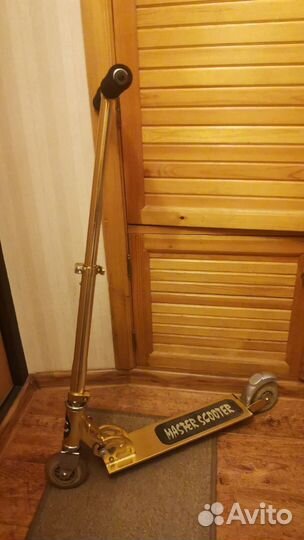 Самокат детский двухколесный бу золотой