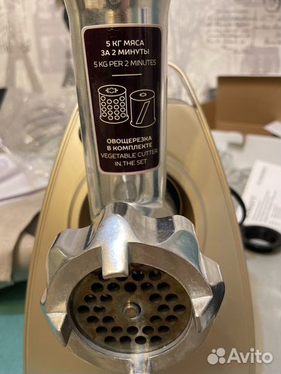 Мясорубка электрическая scarlett