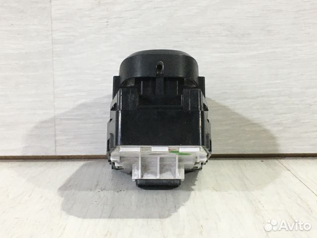 Блок управления зеркалами KIA RIO 4 1.4 ат седан