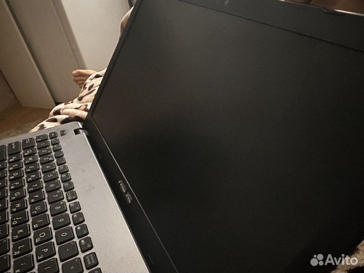 Ноутбук asus sonicMaster X550C