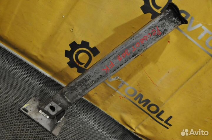 Усилитель бампера (передний) Peugeot 308 4A