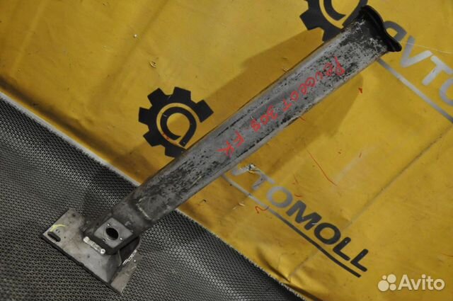 Усилитель бампера (передний) Peugeot 308 4A