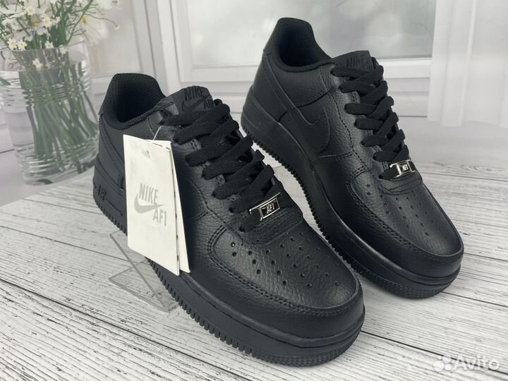 Кроссовки Nike Air Force 1