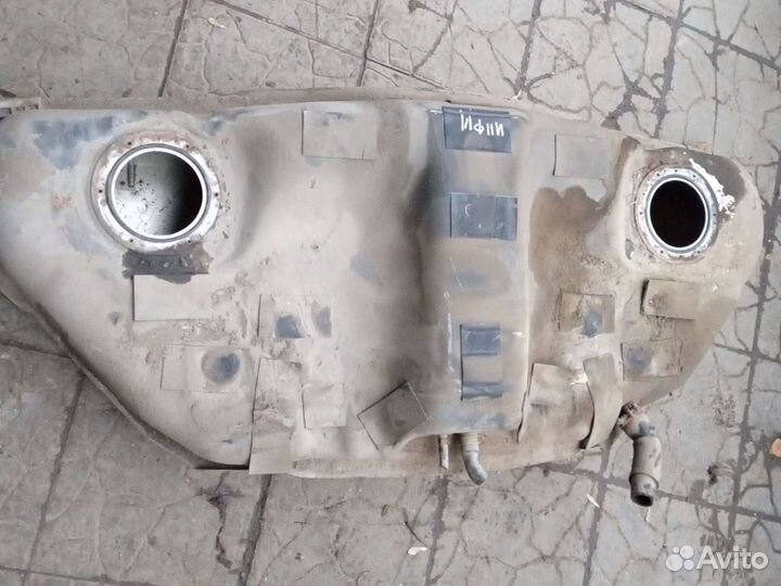 Инфинити м35 бак топливный