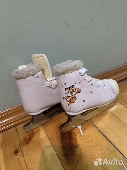Коньки детские 26 размер