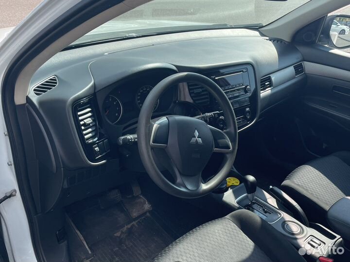 Mitsubishi Outlander 2.0 CVT, 2014, 111 000 км