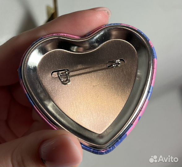 Значок Рой Мустанг для покупателя