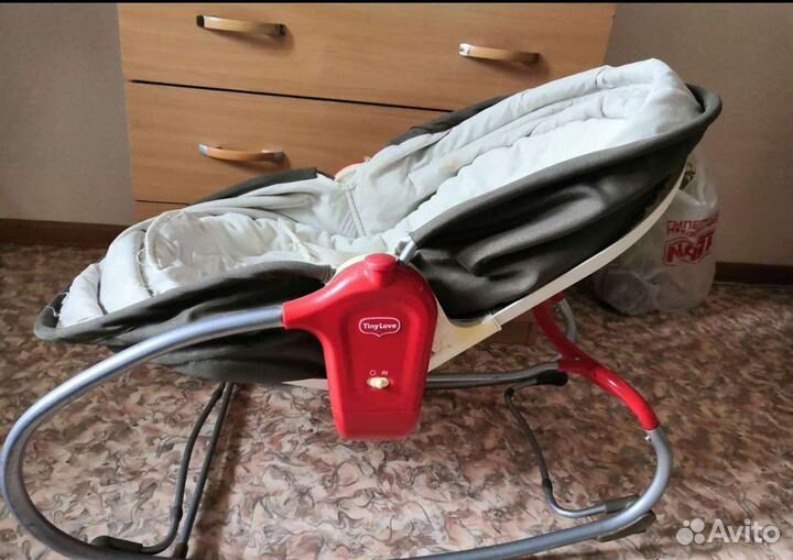 Люлька баунсер Tiny love