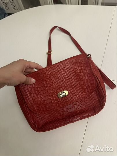 Сумка красная натуральная кожа Италия
