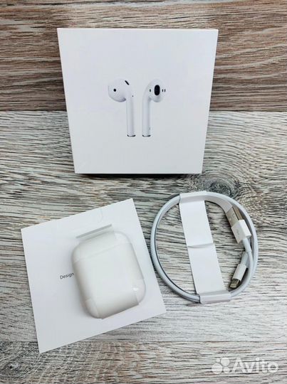 Bluetooth-гарнитура AirPods 2 (Оригинал)