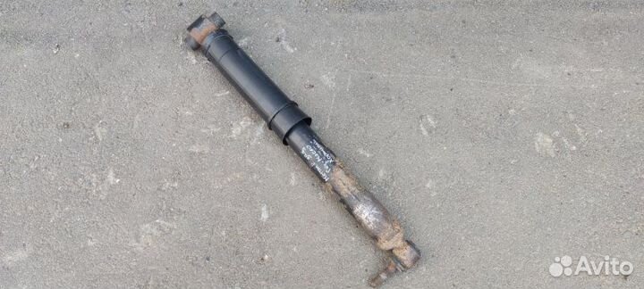 Амортизатор подвески задний Renault Megane 2