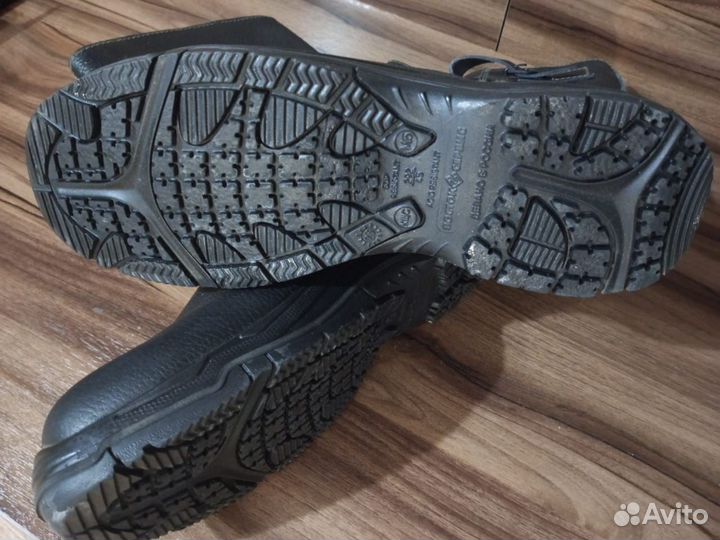 Сапоги сварочные 45 разм