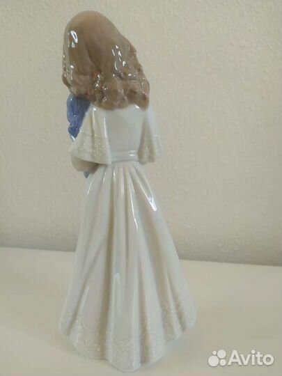 Статуэтка Nao by Lladro 