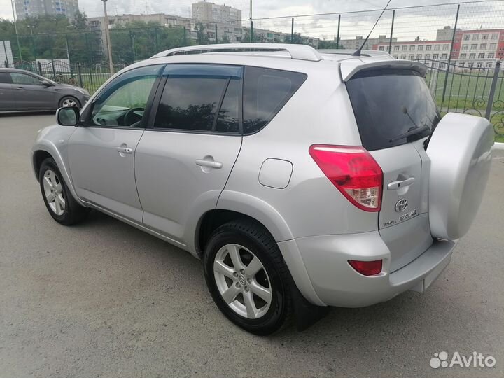 Toyota RAV4 2.4 AT, 2008, 244 000 км