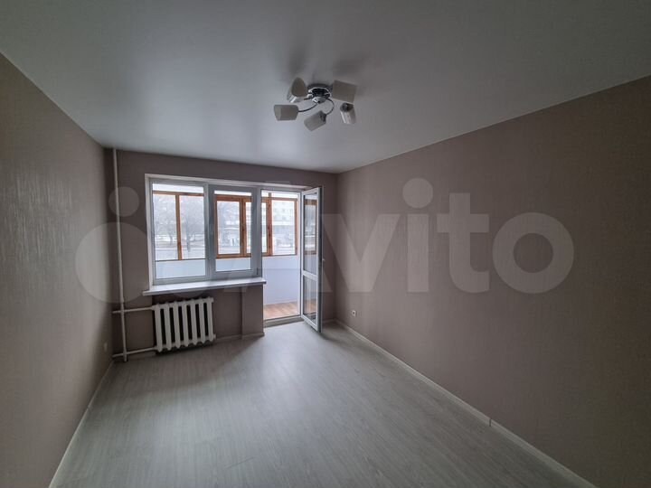 2-к. квартира, 42 м², 2/5 эт.