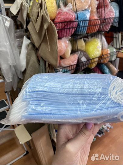 Маски одноразовые медицинские трехслойные