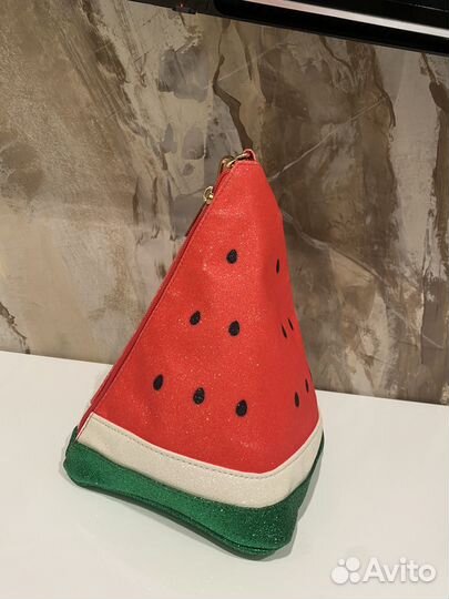 Косметичка женская