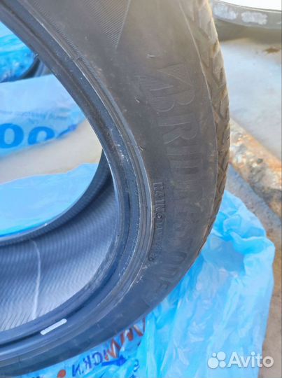 Bridgestone Alenza LX100 225/50 R18 95V