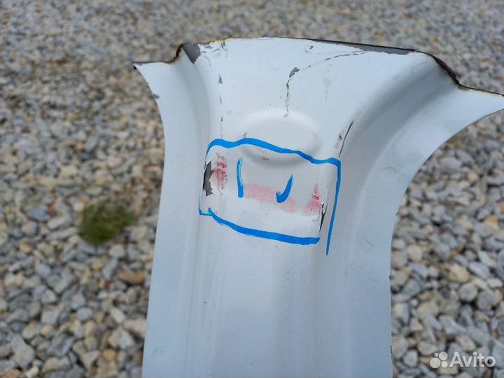 Порог со стойкой правый Ford Focus 3 1.6 115Л.С