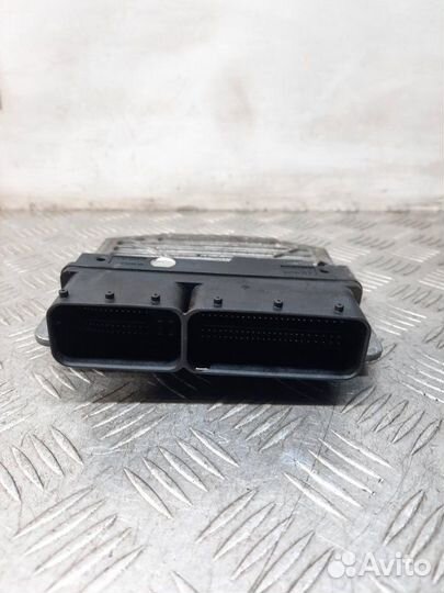 Блок управления двигателем Mercedes-Benz C-Class