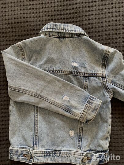 Джинсовая куртка для девочки