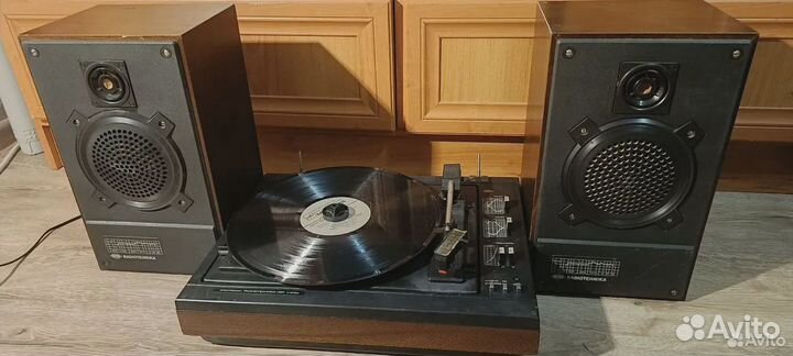 Винил радиотехника 301 с колонками s30